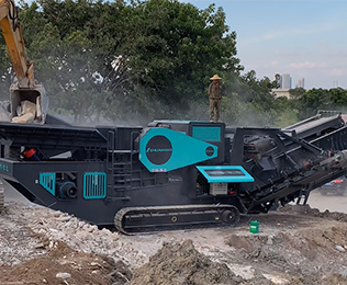 履帶移動(dòng)破碎站行走視頻教程（一）